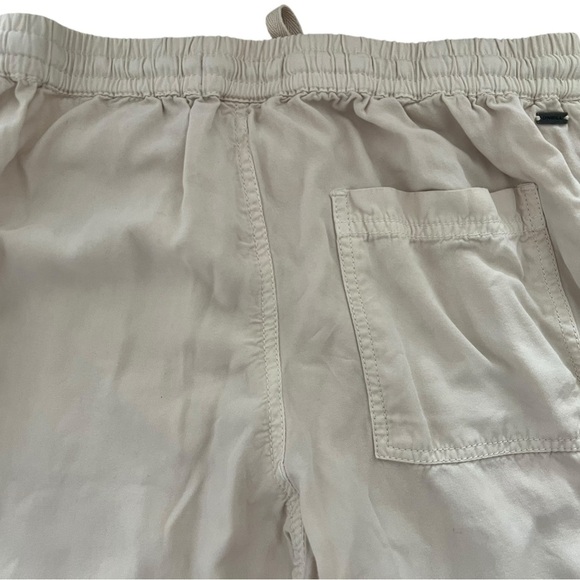 O'Neill Cream Ankle Cropped Pants - Picture 8 of 8